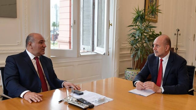 Reunión Omar Perotti y Juan Manzur