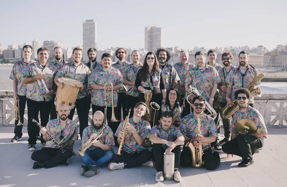 Sábado de carnaval en Brewhouse con “Cumbia Grande”