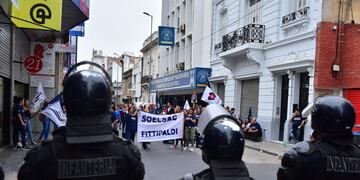 Infantería se desplegó en el centro para evitar incidentes.