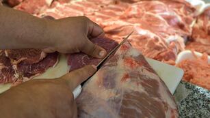 El Gobierno habría suspendido la exportación de la carne por 15 días.
