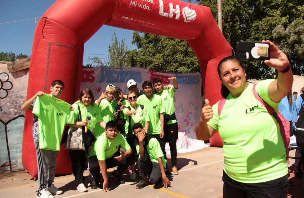 Maratón inclusiva: 700 personas participaron en Las Heras “Juntos por la Convivencia”