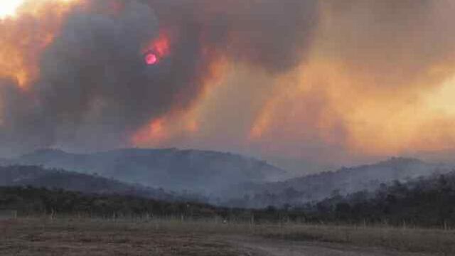 INCENDIO EN CARLOS PAZ (Archivo/La Voz).