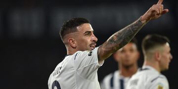 Para allá arriba. Talleres derrotó a Arsenal con gol de Michael Santos y se le pegó al puntero River.