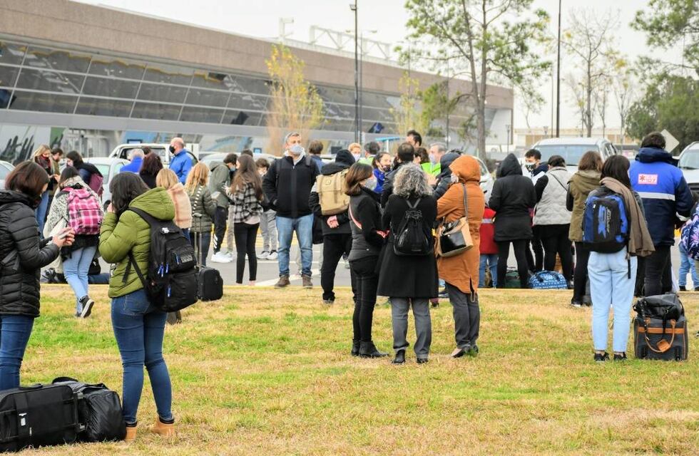 Pasajero dijo en el check in que tenía una bomba y eso activó el protocolo en el aeropuerto de Rosario