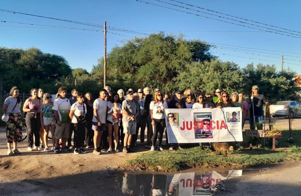 Mateada y reclamo de justicia por Samuel Tobares en Villa Parque Siquiman