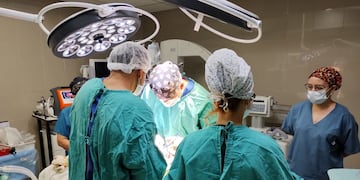 Luego de once años, el Hospital San Juan vuelve a realizar intervenciones de trasplante de córneas.