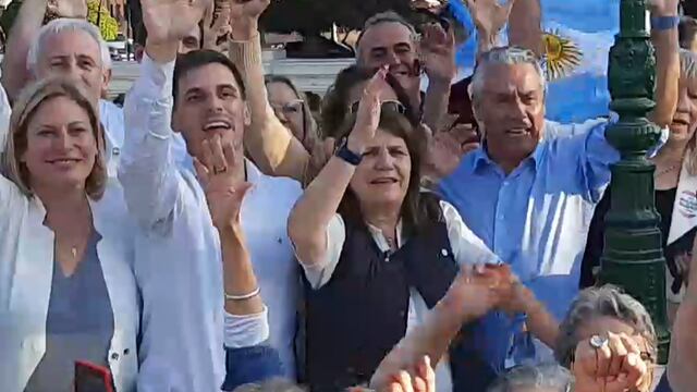 Gisela Scaglia, Leo Viotti, Patricia Bullrich y José Nuñez, en el acto de Rafaela