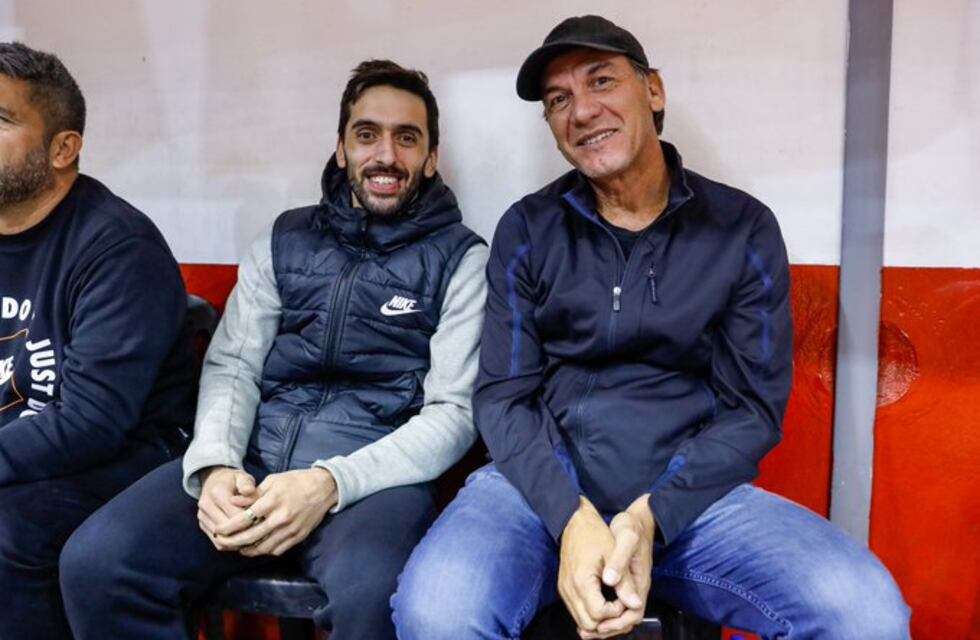 Visitas ilustres: Facundo Campazzo y Marcelo Milanesio, siguiendo a Instituto