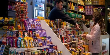Cuánto ganarán los empleados de comercio en agosto 2025 tras la homologación de las paritarias