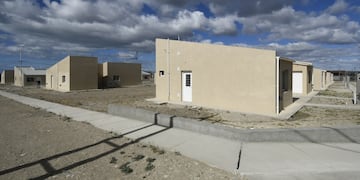 32 familias de Puerto San Julián obtuvieron su casa propia.