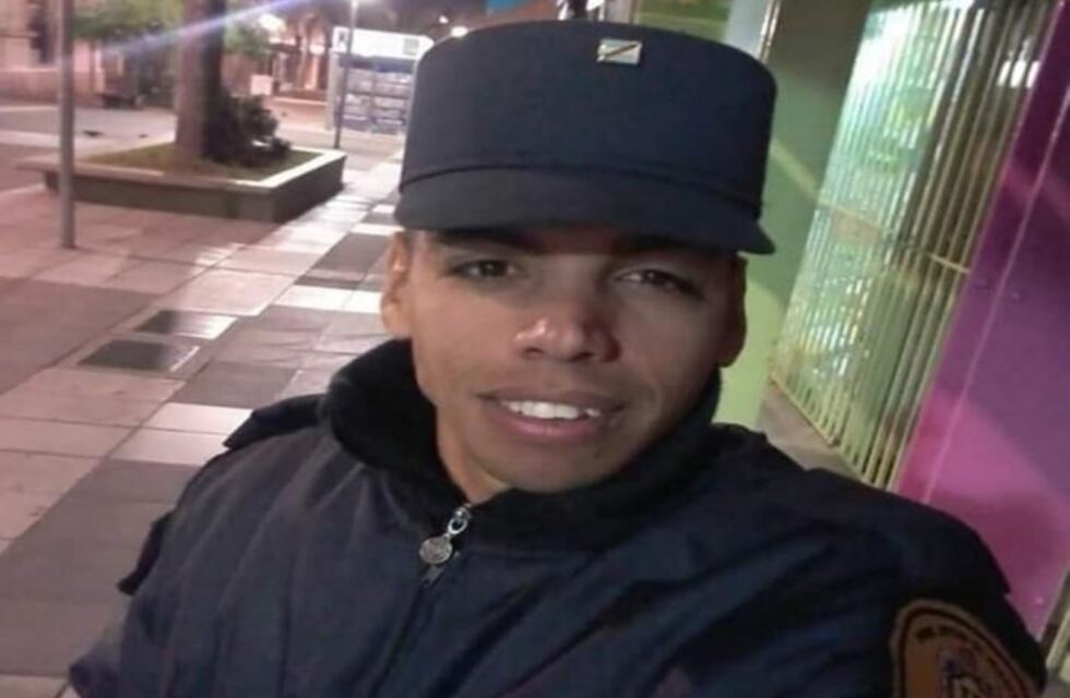 Policía concordiense le salvó la vida a una bebé en la vía pública