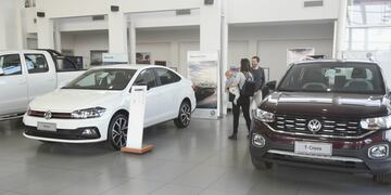 Venta de autos nuevos. (José Gutiérrez)