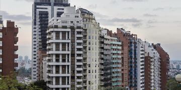 Crece la demanda de departamentos en el país, mientras crecen las críticas a la Ley de Alquileres.