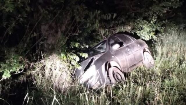 San Martín: viajaba con su pareja en automóvil, despistó y se encuentra herida.