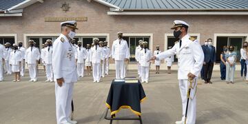 El Capitán de Navío Philippi reemplaza a su par, Gabriel Adad.