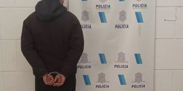 Detuvieron a un hombre acusado de abusar de la hija de su pareja