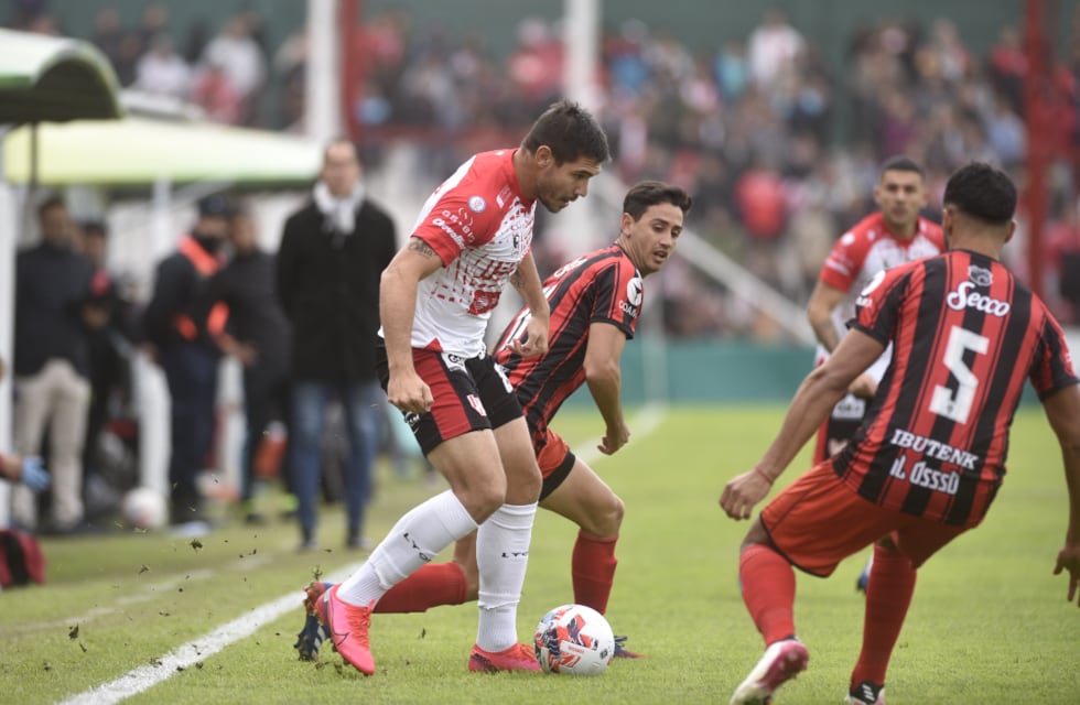 Videos: los goles de Gabriel Graciani para el triunfo de Instituto ante Defensores de Belgrano