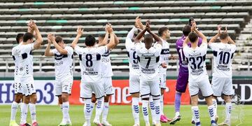 El Tripero derrotó con autoridad al equipo de Fernando Gago, que profundiza su crisis.