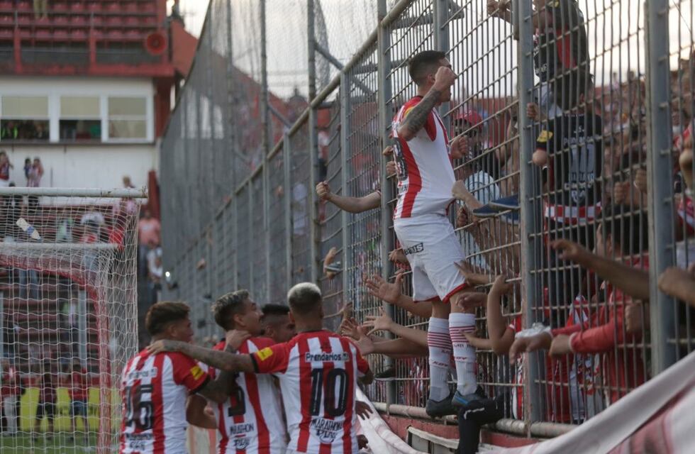 San Martín derrotó 3 a 1 a Gimnasia de Mendoza en la Ciudadela