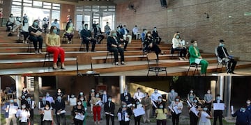 Un acto de colación de grados diferente, en la Facultad de Ingeniería de la UNJu.