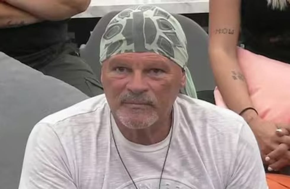 El polémico cruce de Alfa de Gran Hermano en la calle tras ser acusado de chocar una moto: “Me quieren afanar...”