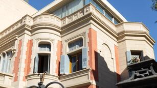 Cómo es el palacio del café que abrió en Córdoba.