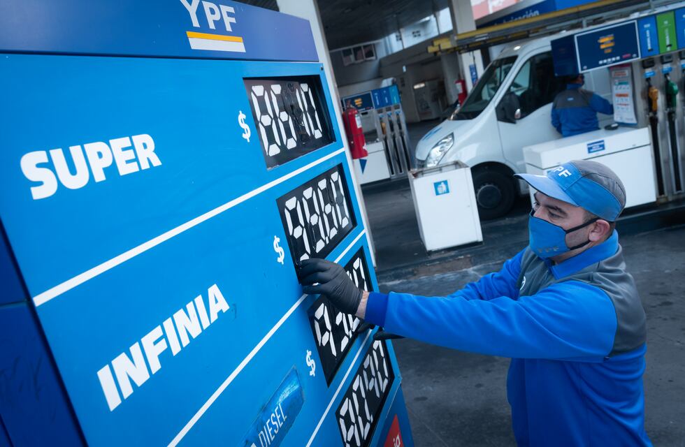 Se viene otro aumento del combustible: cómo quedarían los precios en Mendoza
