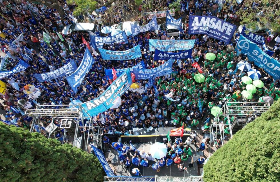 Comienza el segundo paro docente del año en Santa Fe con oferta en gateras