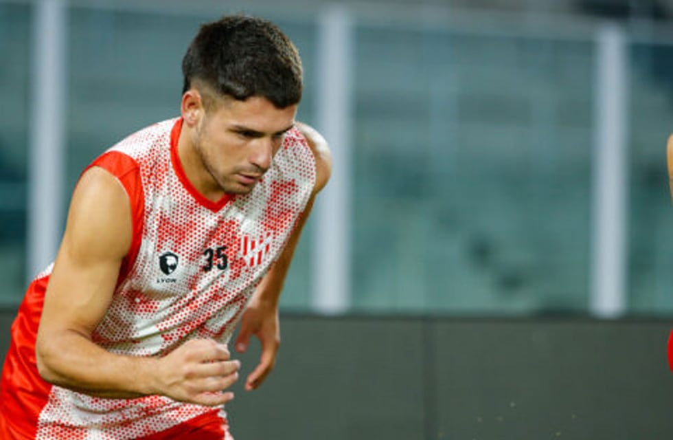 “Mucho sacrificio y físico”: la promesa del último refuerzo de Instituto, Oscar Garrido, pensando en Primera