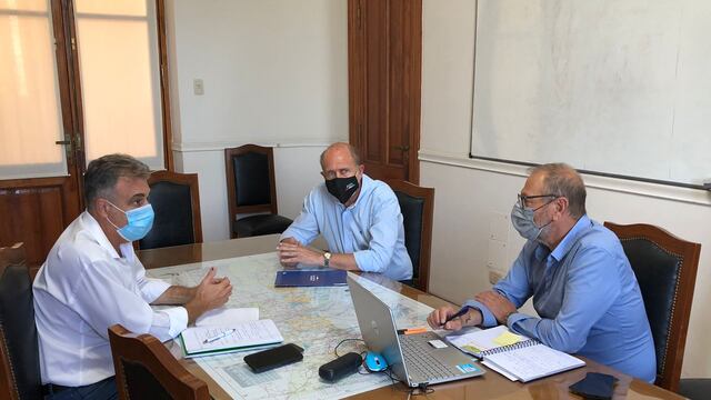 El intendente Luis Castellano, el ministro de la Gestión Pública, Marcos Corach y el gobernador Omar Perotti