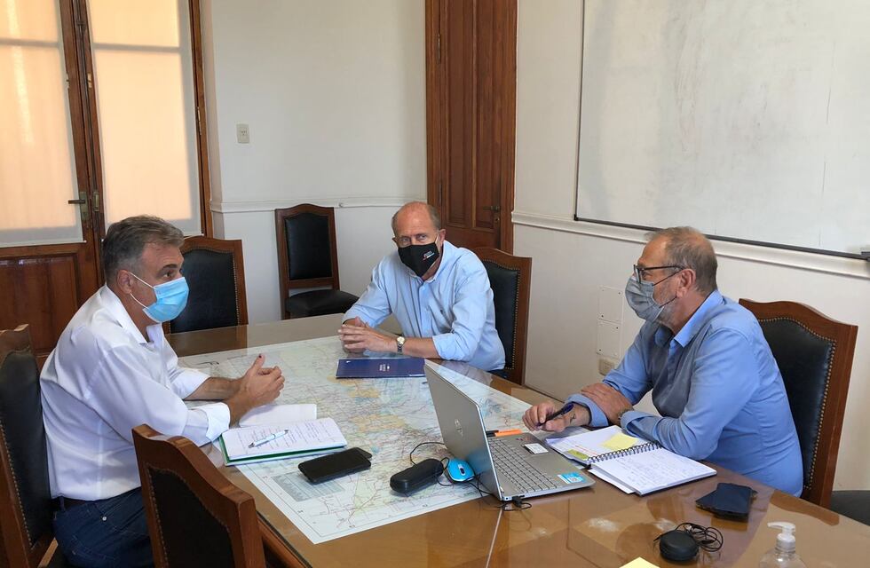 Castellano se reunió con Perotti y Corach para planificar obras en Rafaela