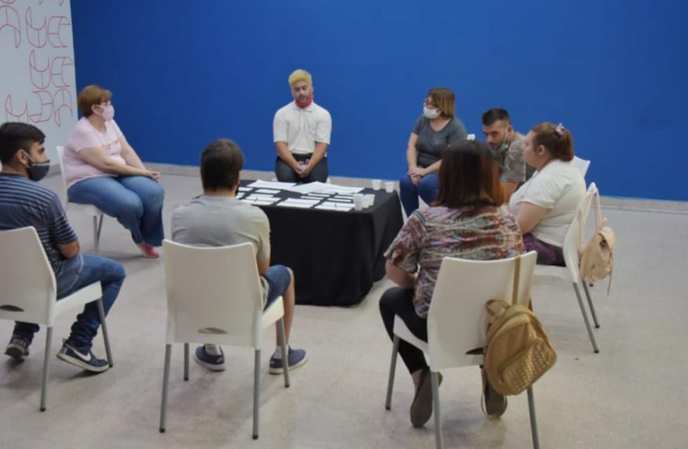 La empresa 8A de Arroyito tomará de empleados a 5 personas con discapacidad