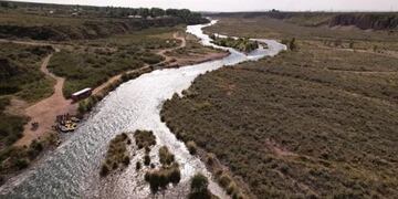 Un adolescente de 18 años murió arrastrado por el río Mendoza.