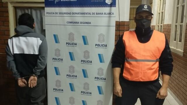 Intentó robarle a una mujer golpeándola y fue detenido