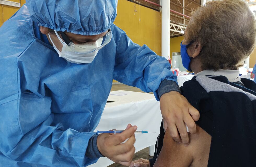 Comienza la aplicación de la tercera dosis de Sinopharm en Catamarca