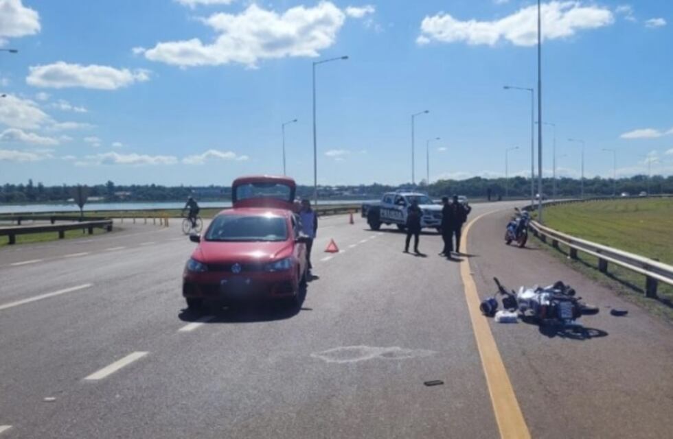 Posadas: accidente de tránsito dejó a un motociclista herido