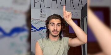 Lucas Slevin, el tiktoker bonaerense de 20 años que enseña sobre la dislexia en las redes sociales.
