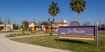 Nuevos juegos y ejercitadores para rutina física en dos plazas de Soldini (Facebook Comuna de Soldini)