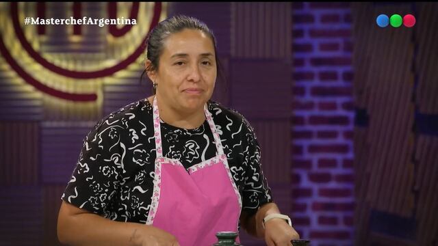 La mujer conmovió a todos con sus razones de ingreso y sus albóndigas enamoraron al jurado.