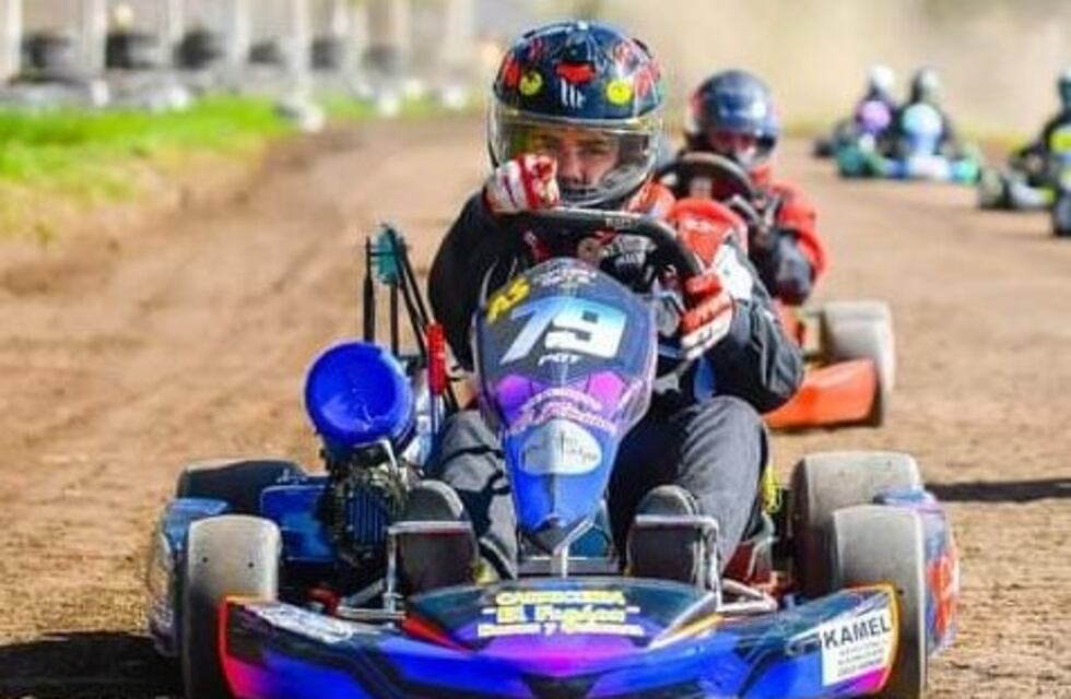 El puntaltense  Joaquín Roggero hizo podio en el Superkart del Sudoeste