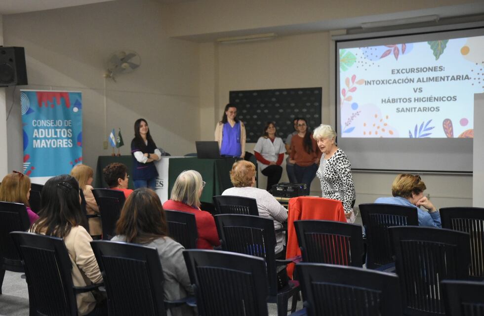 Tercera semana de La Perinola, pero celebrar el mes del jubilado en Rafaela