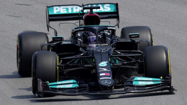 Nuevo récord para Hamilton en la Fórmula 1 con su centésima pole.