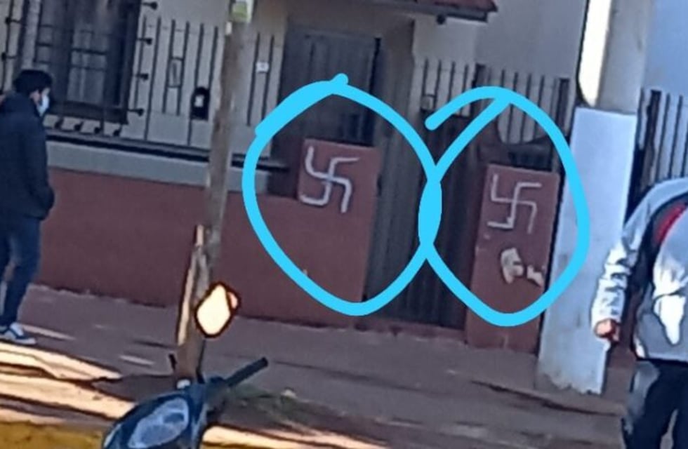 Identificaron y detuvieron al joven autor de las pintadas nazis en Eldorado