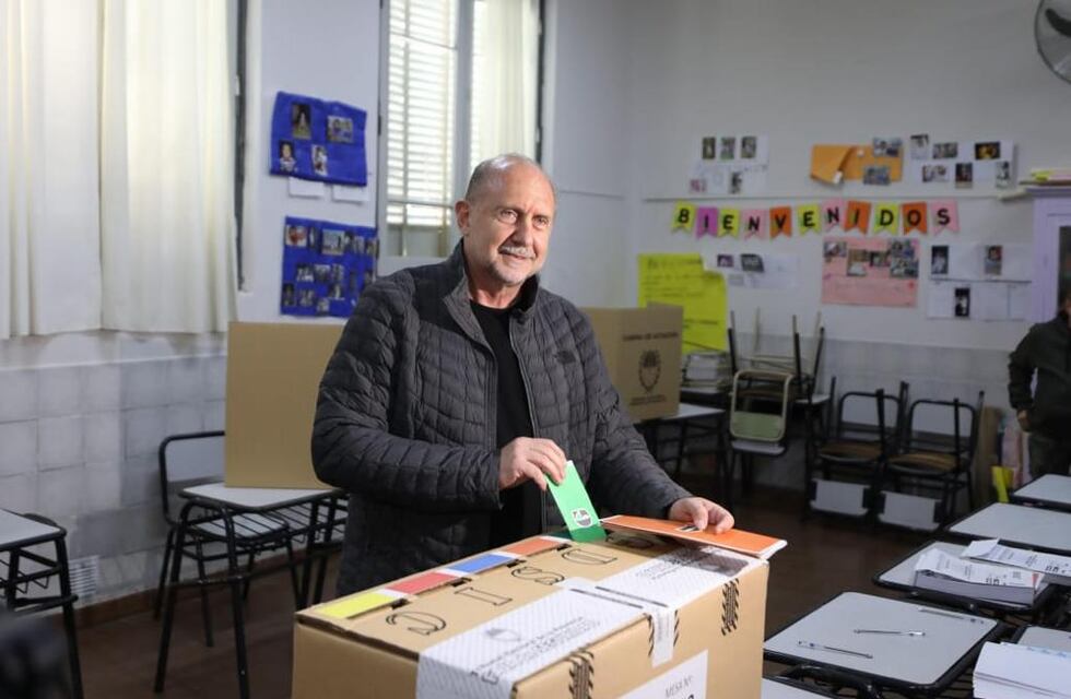 PASO en Santa Fe: “Las elecciones en serio empiezan esta noche”, sostuvo Omar Perotti