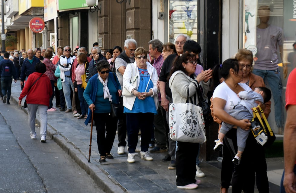 Jubilados: nuevo aumento en noviembre ¿cuánto cobrarán?