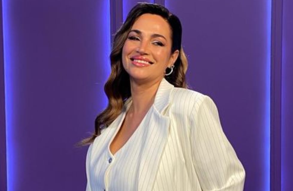 Corbata y look mega ajustado: Belén Francese se consagró como reina del estilo luciendo un conjunto canchero y sensual