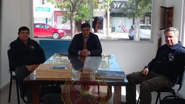 Lamberti se reunió con los Bomberos de Claromecó