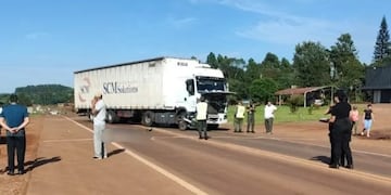 Murió un hombre de 83 años tras un choque entre un camión y un cuatriciclo en San Vicente.