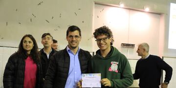 Entrega de certificados en el curso de colectores solares
