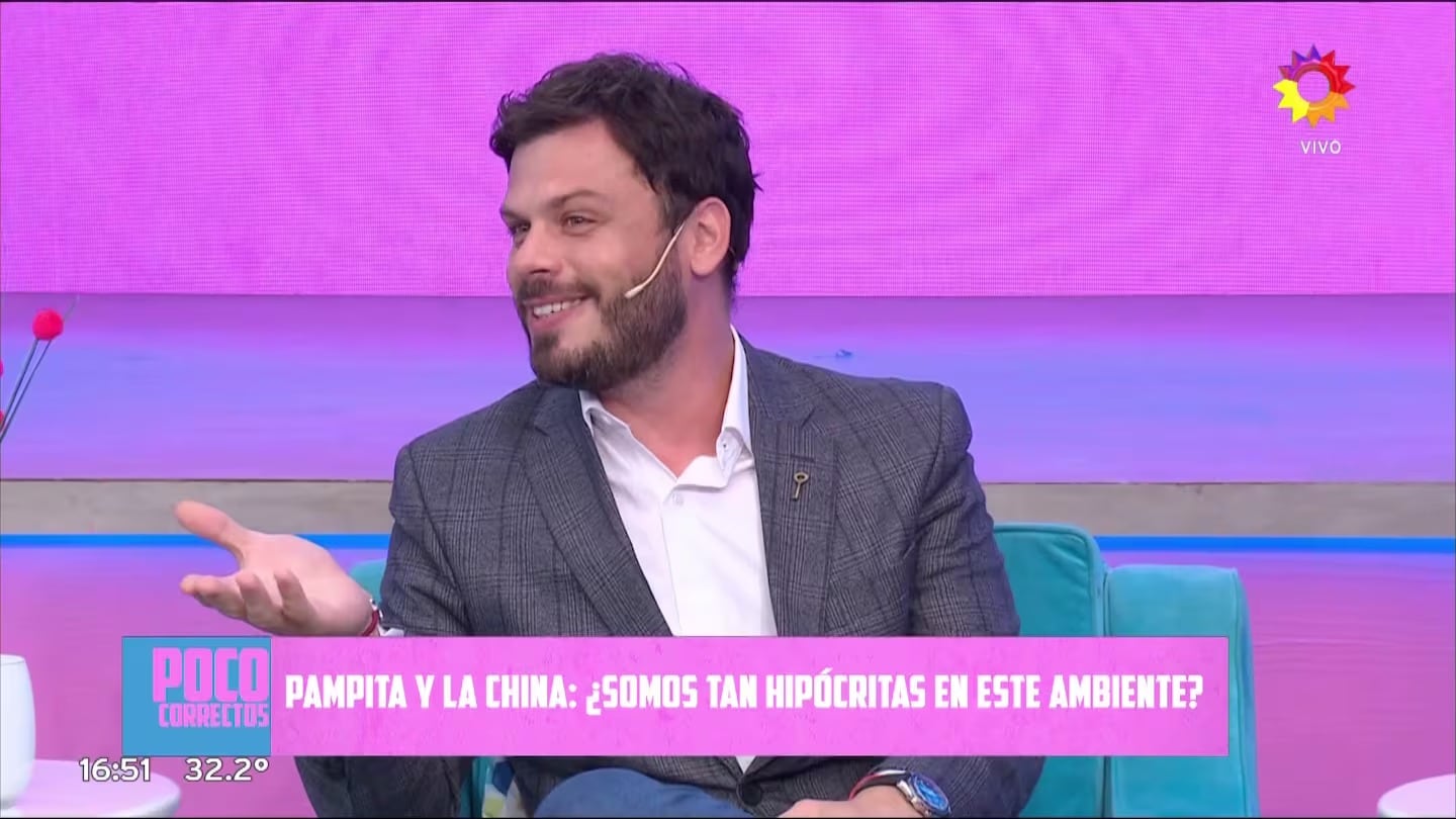 Nacho Otero tomó el micrófono y contó el episodio de infidelidad.